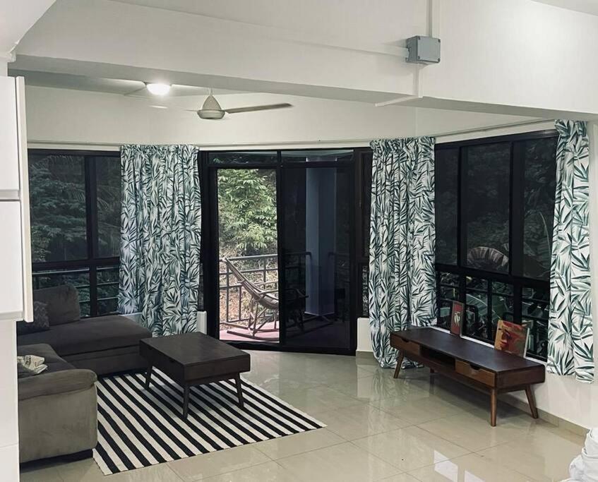 Kk Jungle Hideaway Lovely Apartment 5 Mins Walk To Town Kota Kinabalu Exterior foto